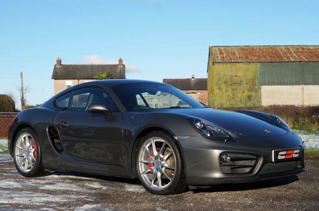 PORSCHE CAYMAN