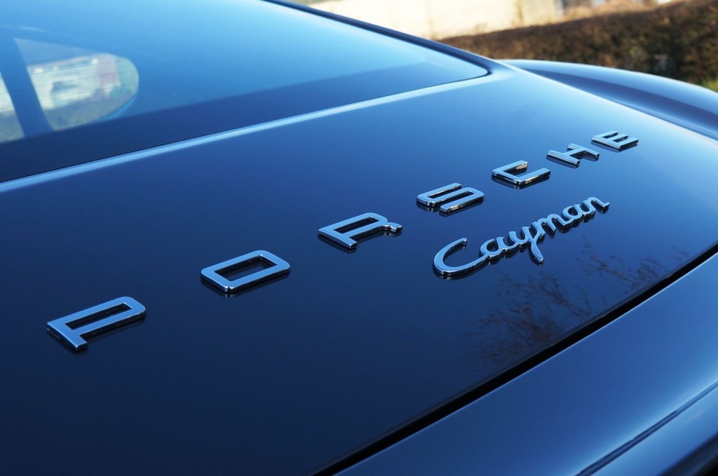 PORSCHE CAYMAN