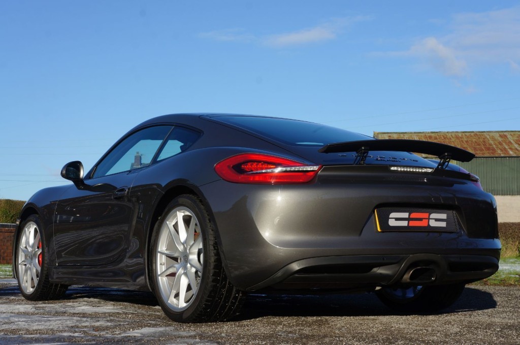 PORSCHE CAYMAN