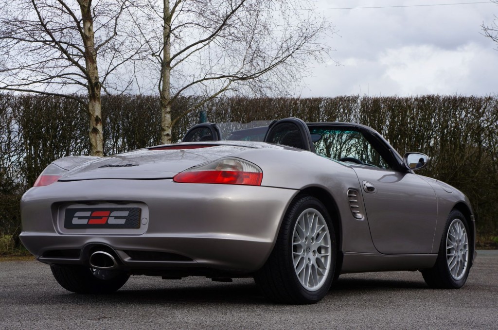 PORSCHE BOXSTER