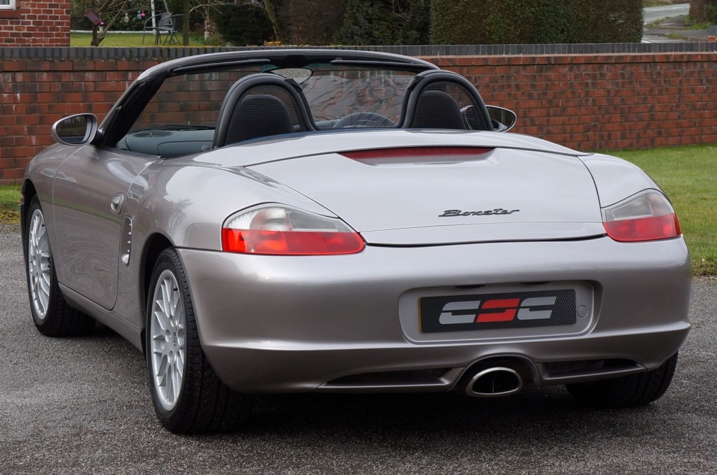 PORSCHE BOXSTER