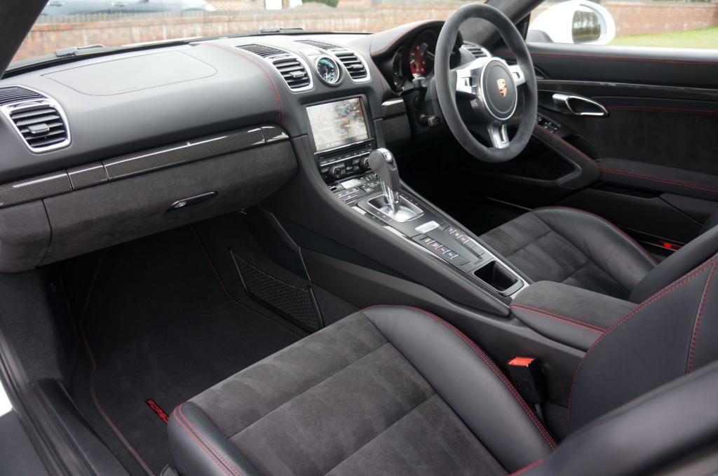 PORSCHE CAYMAN