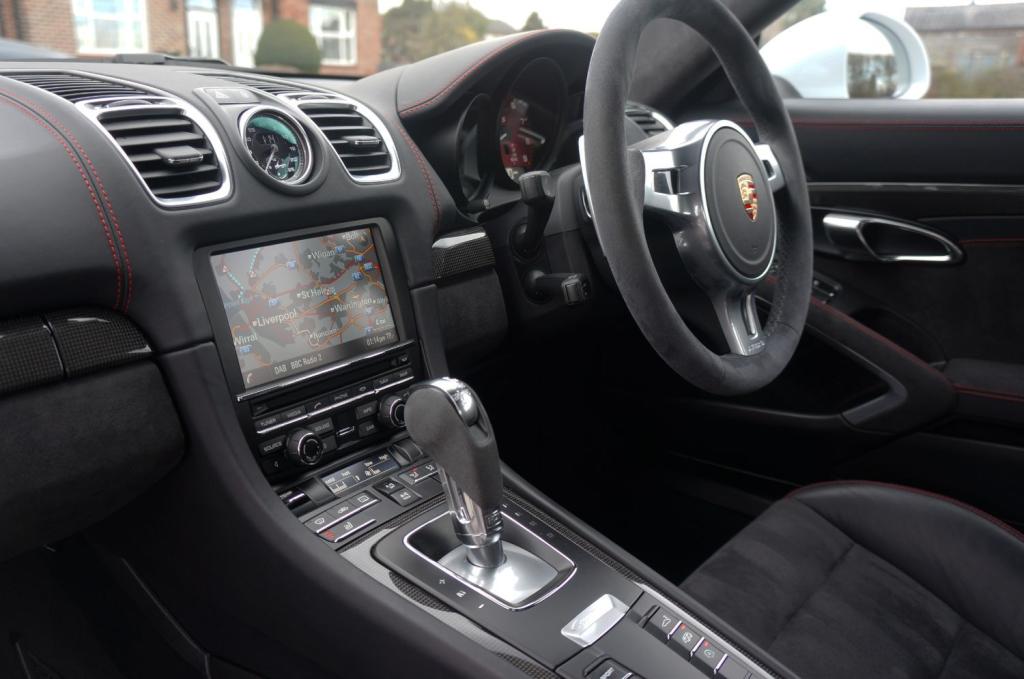 PORSCHE CAYMAN