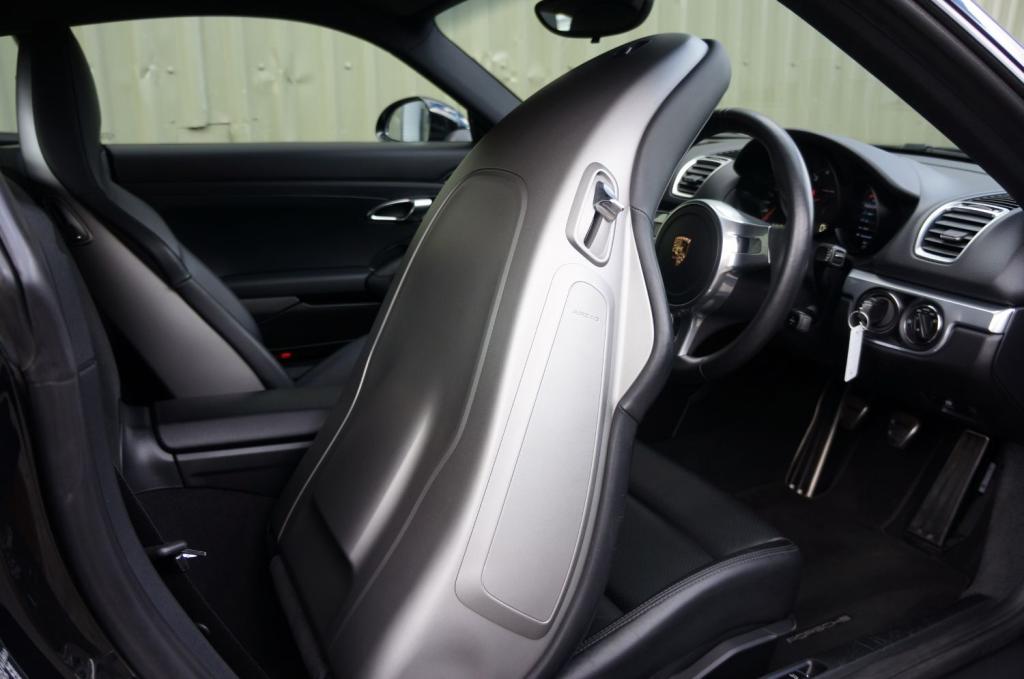 PORSCHE CAYMAN