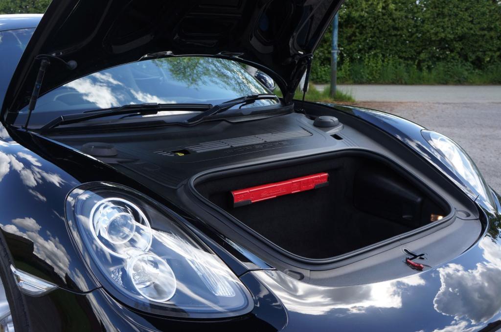 PORSCHE CAYMAN