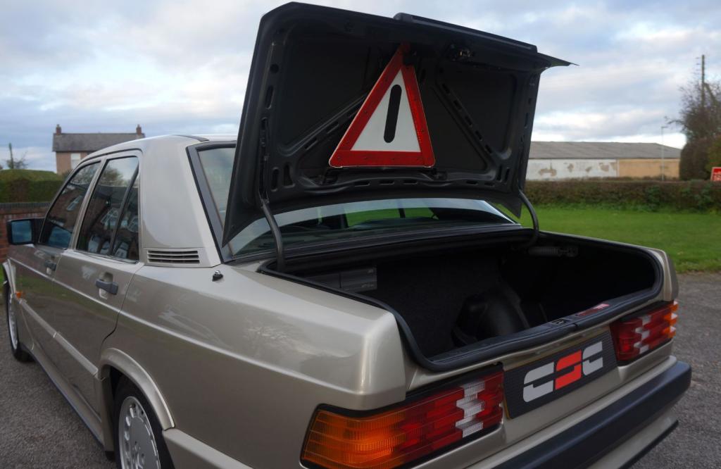 MERCEDES-BENZ 190