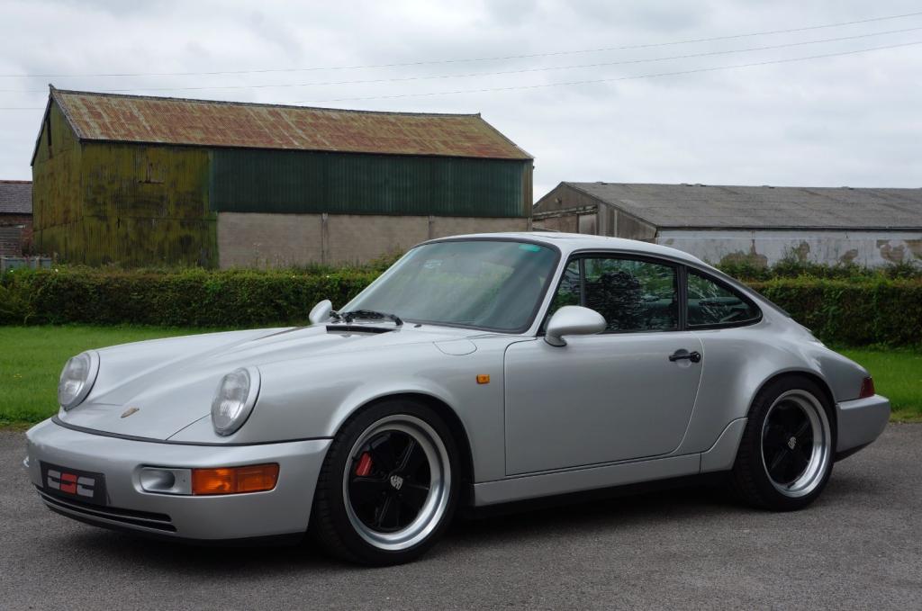 PORSCHE 911 CLASSIC