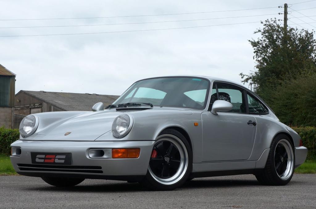 PORSCHE 911 CLASSIC