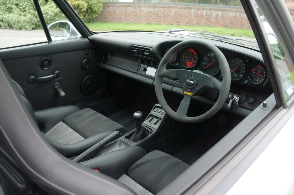 PORSCHE 911 CLASSIC