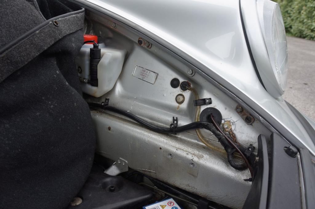 PORSCHE 911 CLASSIC