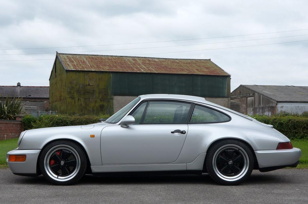 PORSCHE 911 CLASSIC
