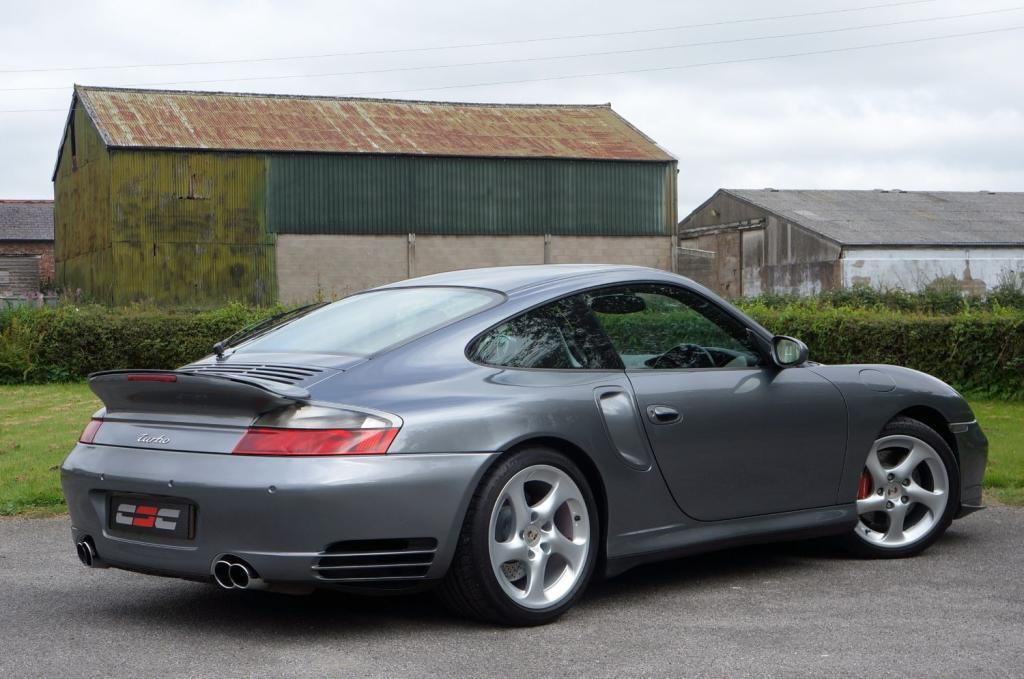 PORSCHE 911 MK 996