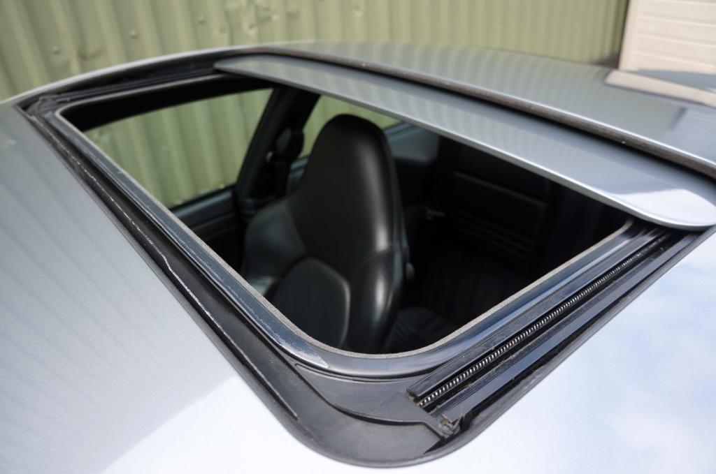 PORSCHE 911 MK 996