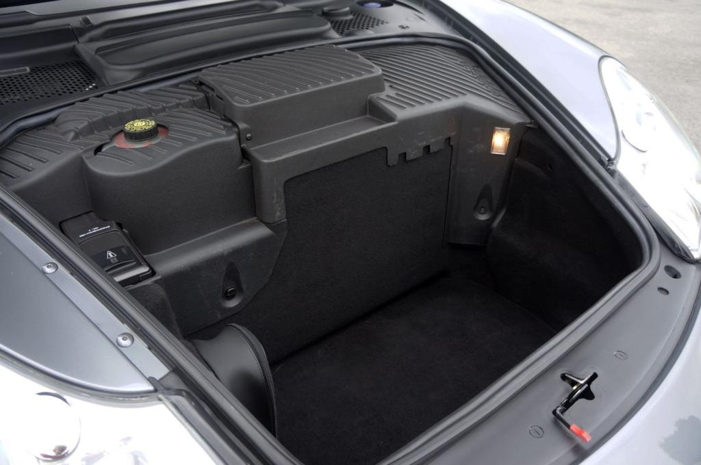 PORSCHE 911 MK 996