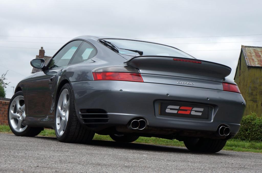 PORSCHE 911 MK 996