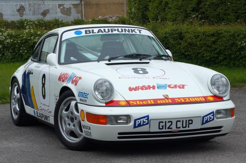 PORSCHE 911