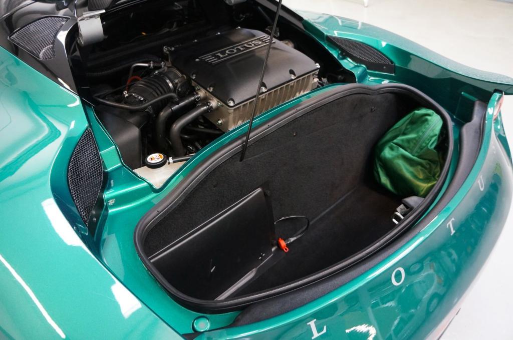 LOTUS EVORA