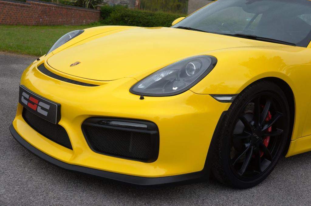 PORSCHE CAYMAN