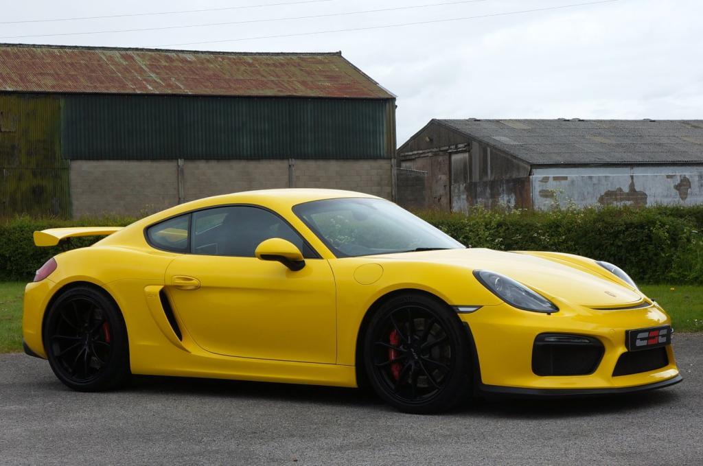 PORSCHE CAYMAN