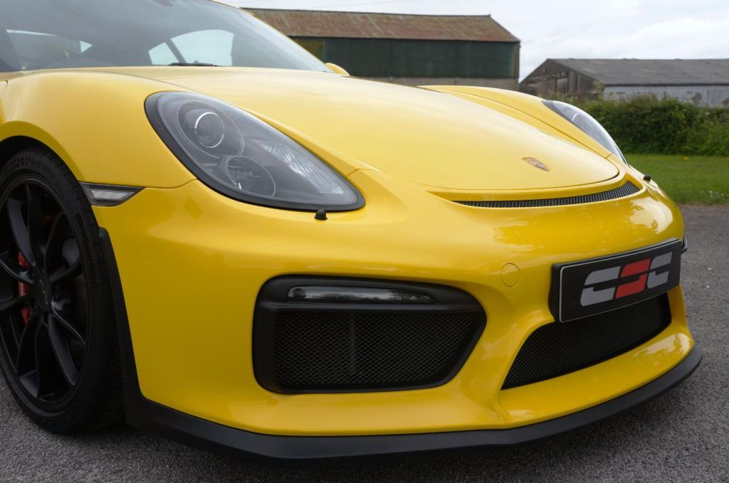 PORSCHE CAYMAN