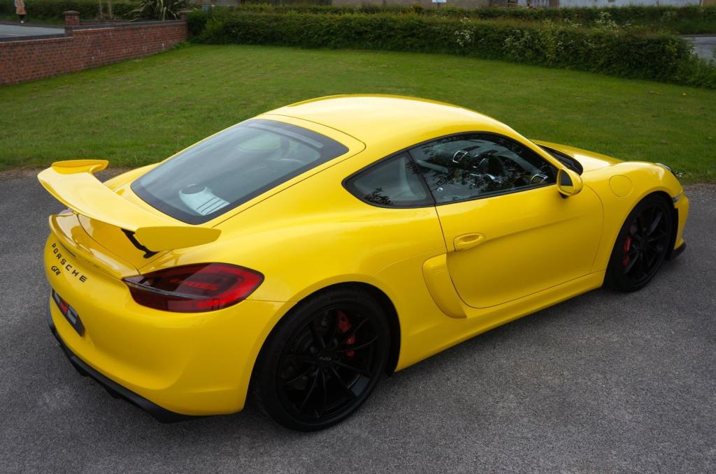 PORSCHE CAYMAN