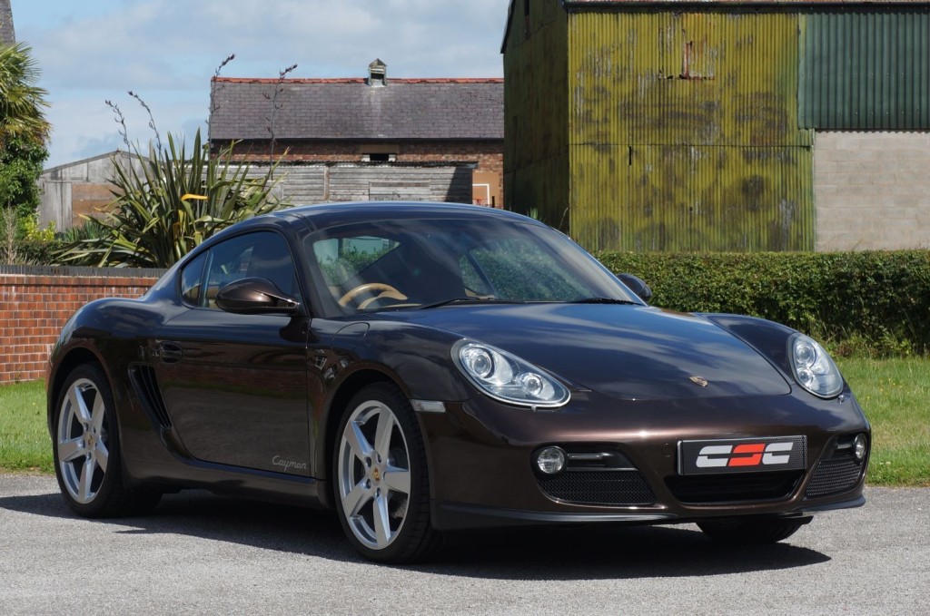 PORSCHE CAYMAN