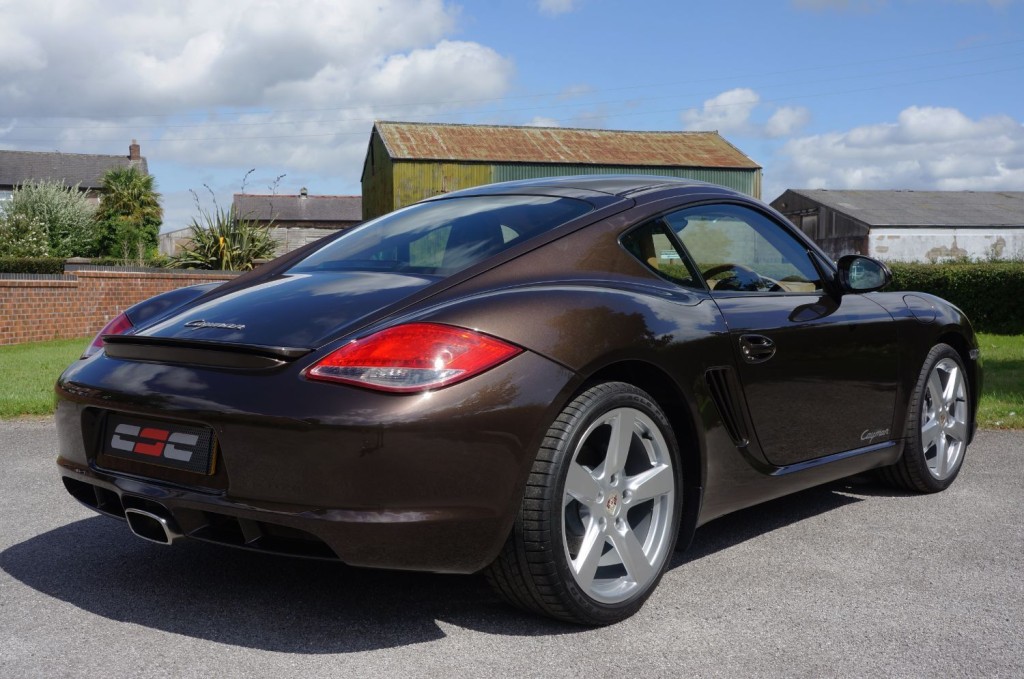 PORSCHE CAYMAN