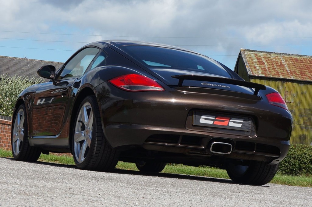 PORSCHE CAYMAN