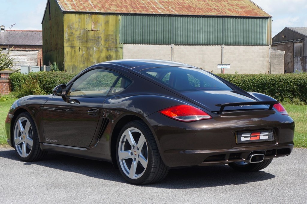 PORSCHE CAYMAN