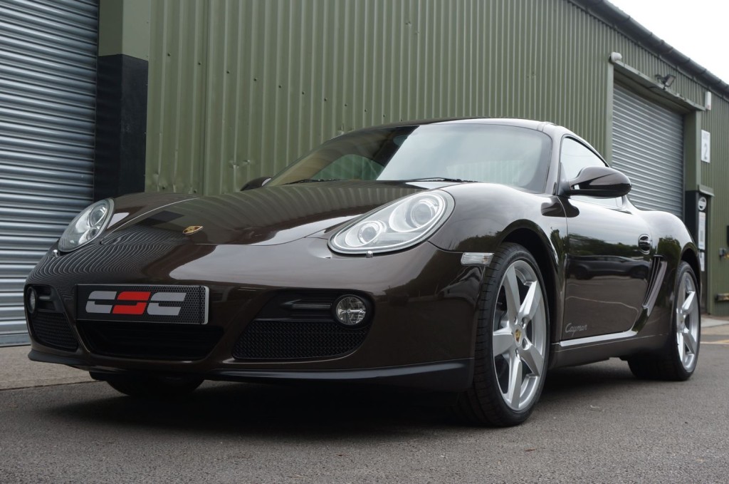 PORSCHE CAYMAN