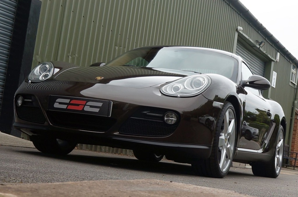 PORSCHE CAYMAN
