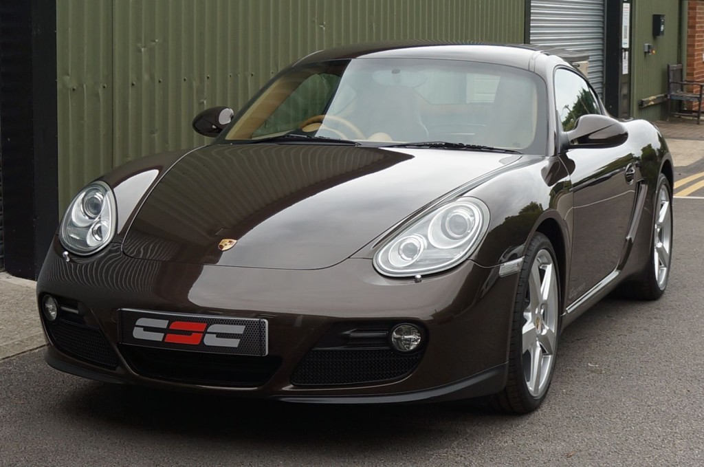 PORSCHE CAYMAN