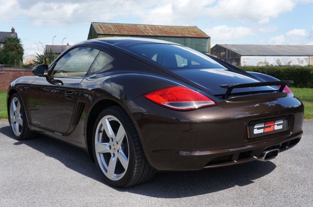 PORSCHE CAYMAN