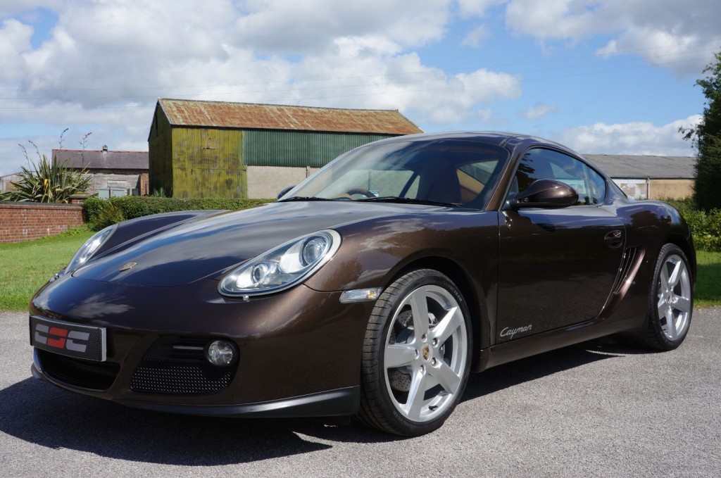 PORSCHE CAYMAN
