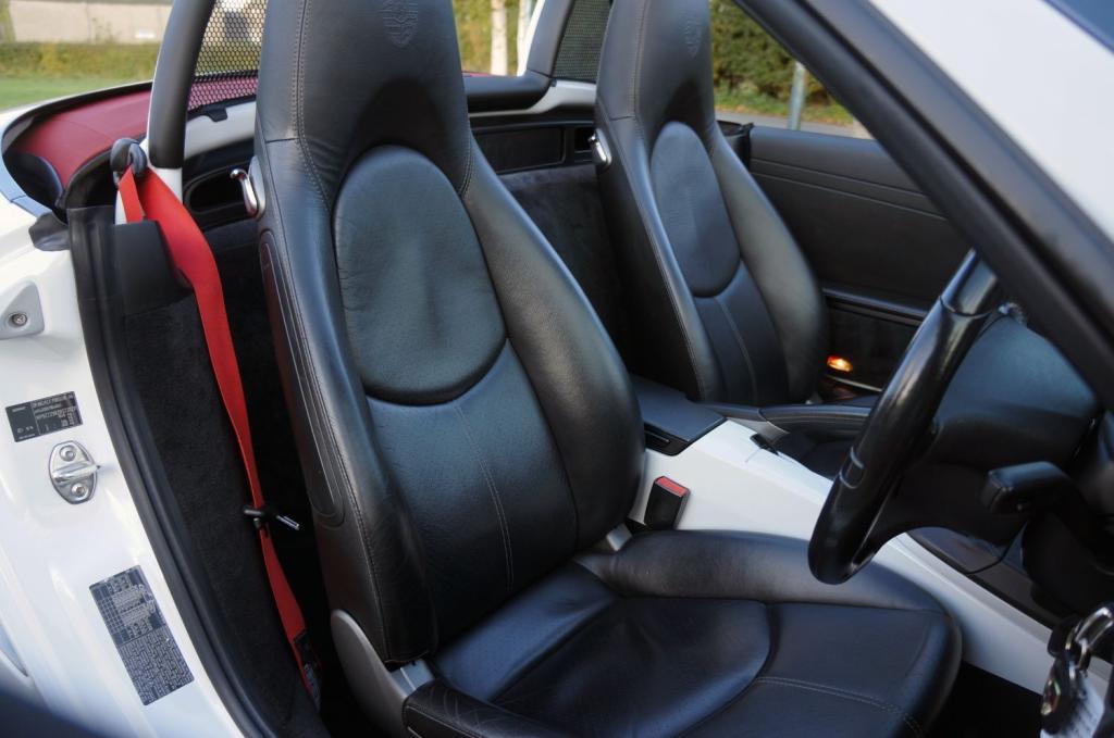 PORSCHE BOXSTER