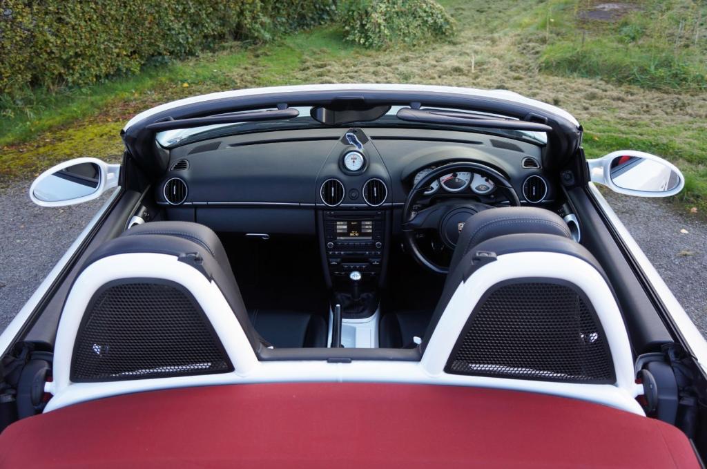 PORSCHE BOXSTER