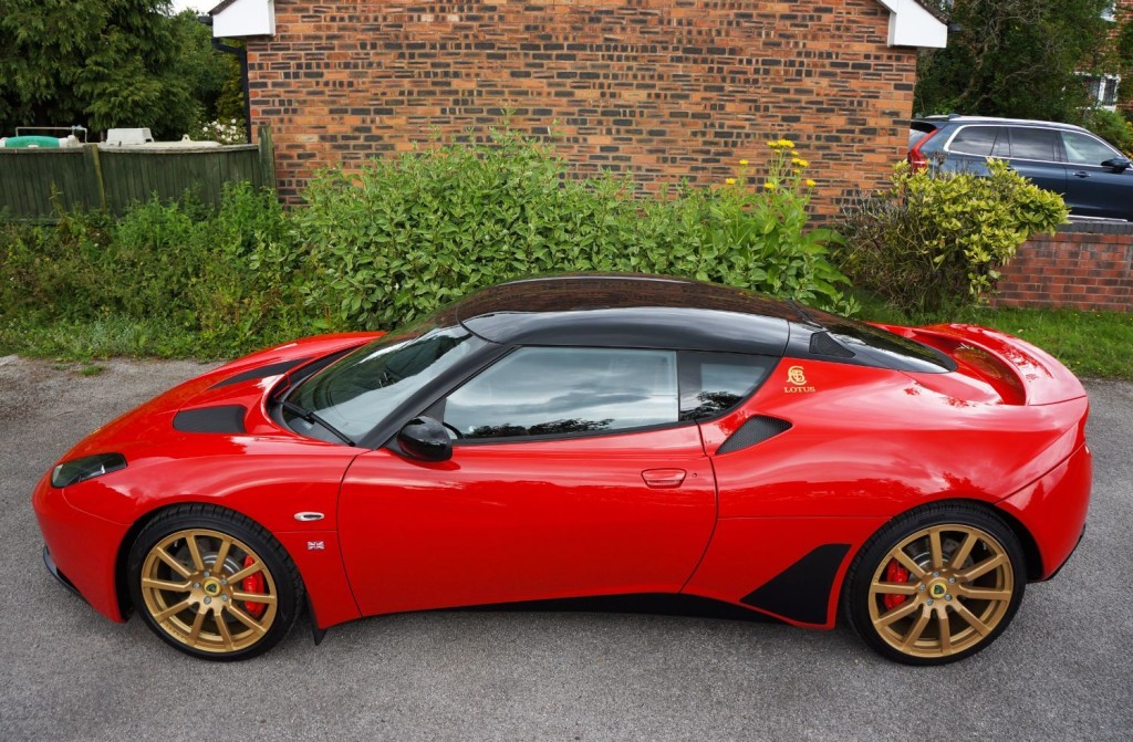 LOTUS EVORA