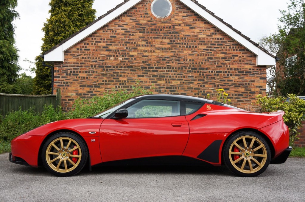 LOTUS EVORA