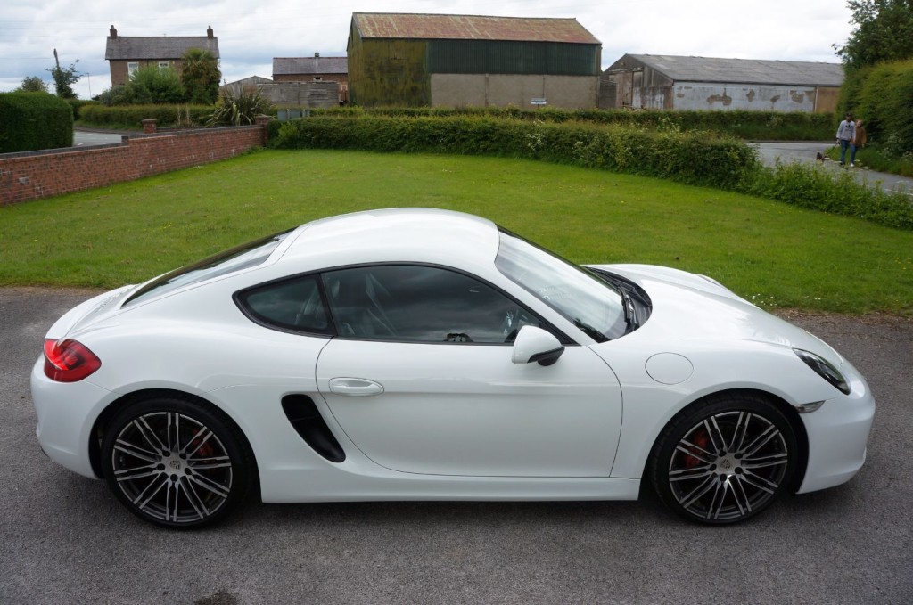 PORSCHE CAYMAN