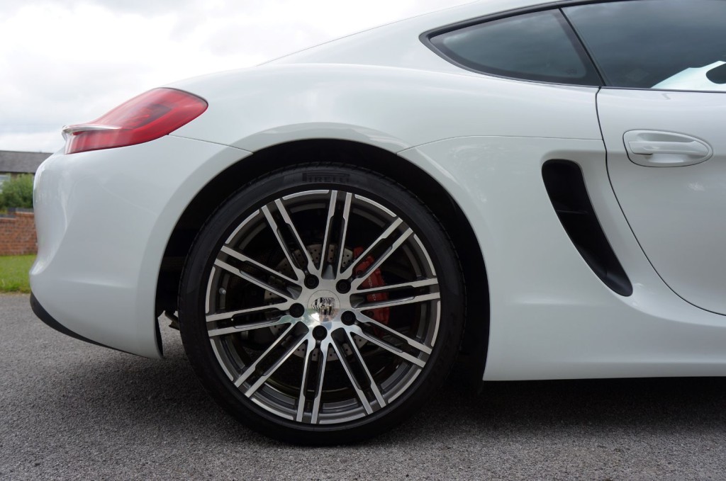PORSCHE CAYMAN