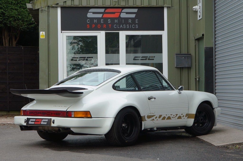PORSCHE 911 CLASSIC