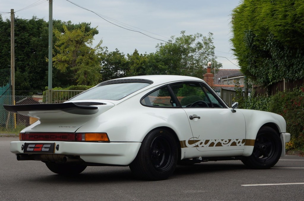 PORSCHE 911 CLASSIC