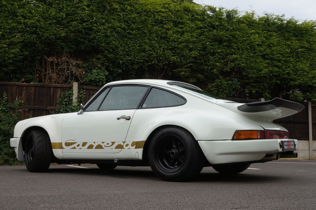 PORSCHE 911 CLASSIC