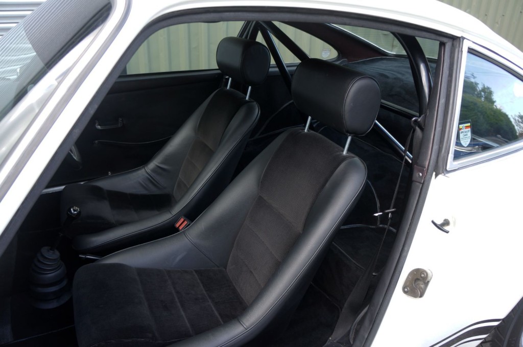 PORSCHE 911 CLASSIC