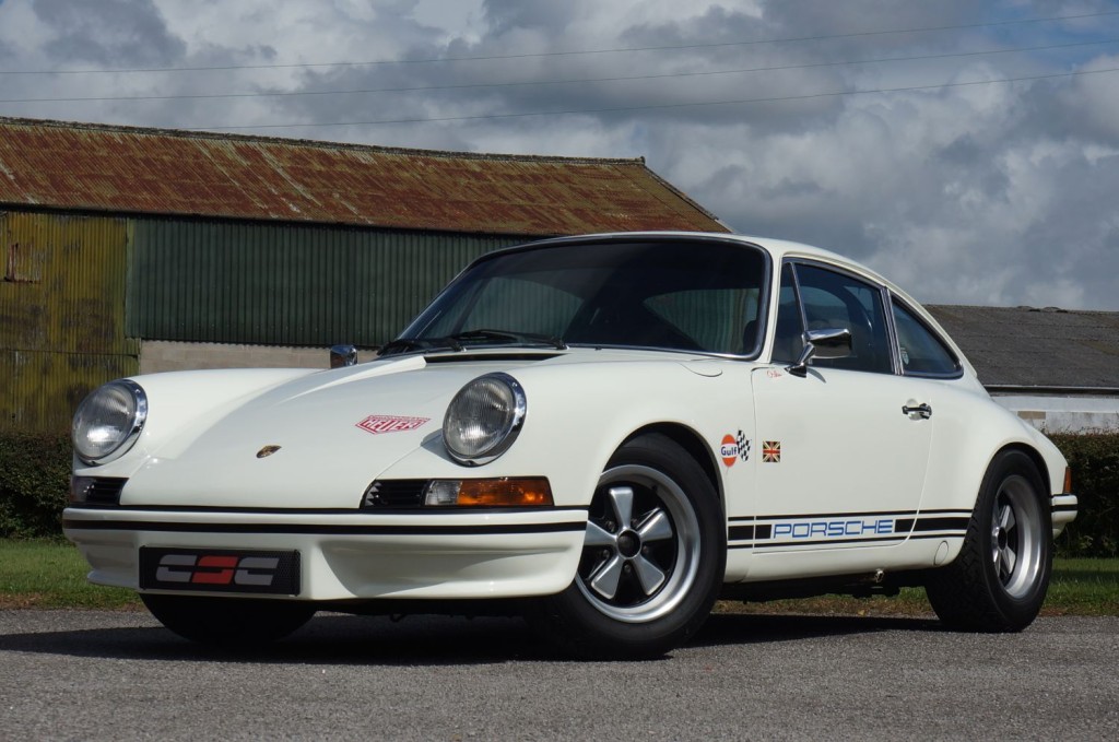 PORSCHE 911 CLASSIC