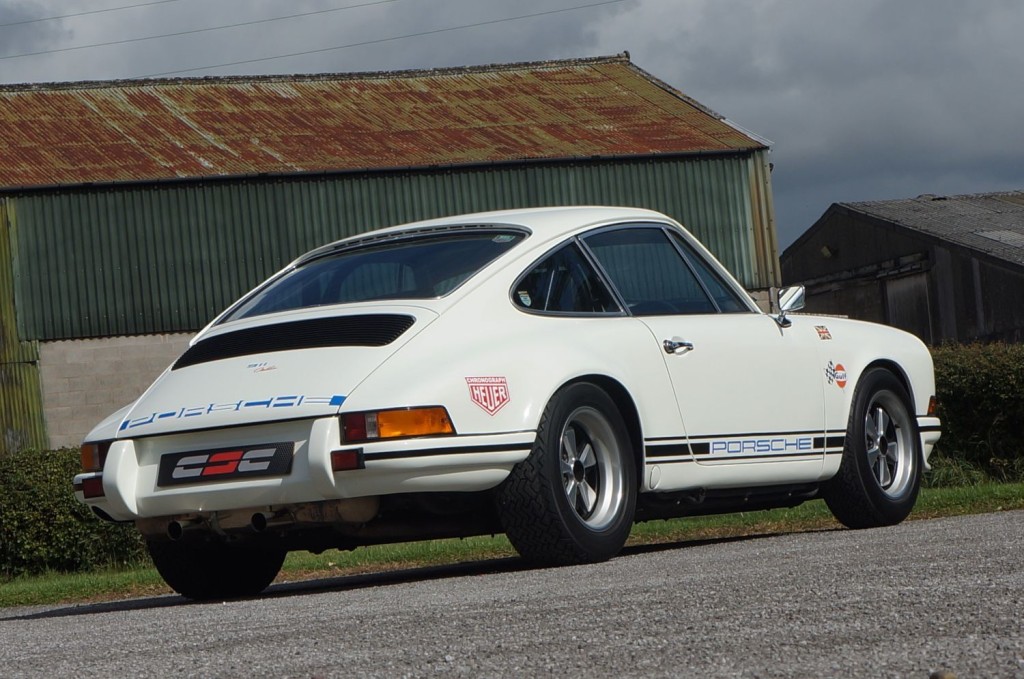 PORSCHE 911 CLASSIC