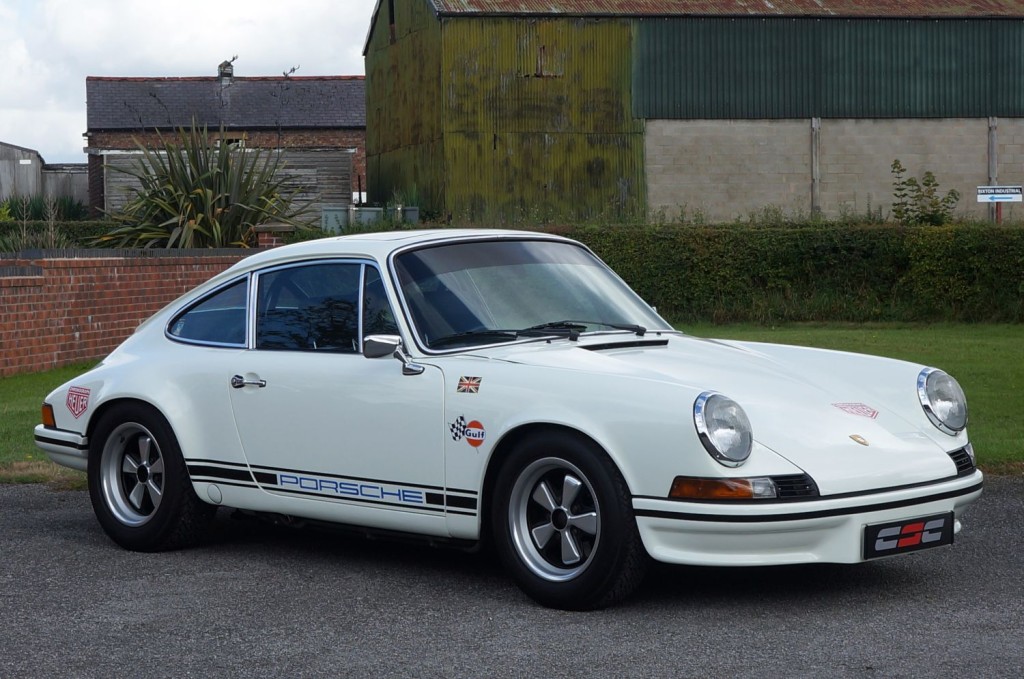 PORSCHE 911 CLASSIC