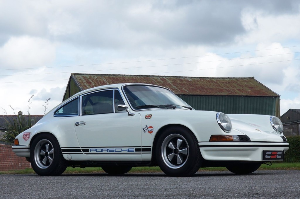 PORSCHE 911 CLASSIC