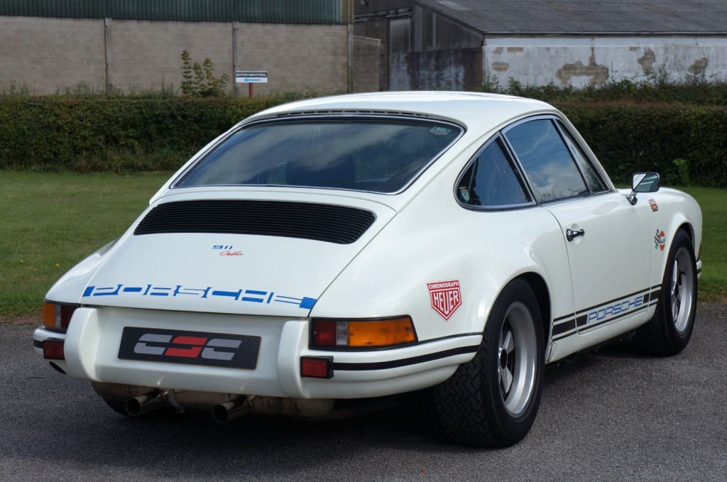 PORSCHE 911 CLASSIC