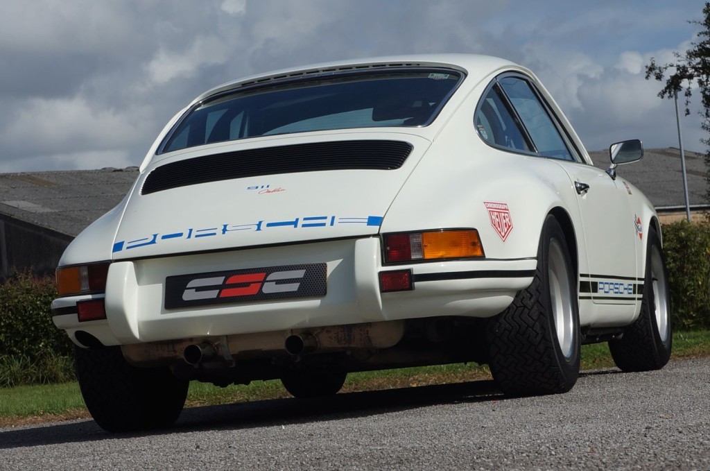 PORSCHE 911 CLASSIC